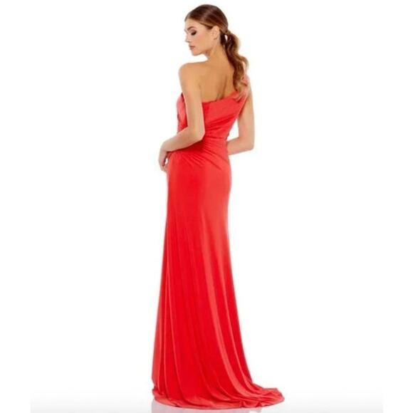 MAC DUGGAL Dress Size 4 Evening Gown NEW Red One Shoulder Ruched Jersey Cherry - Picture 2 of 7